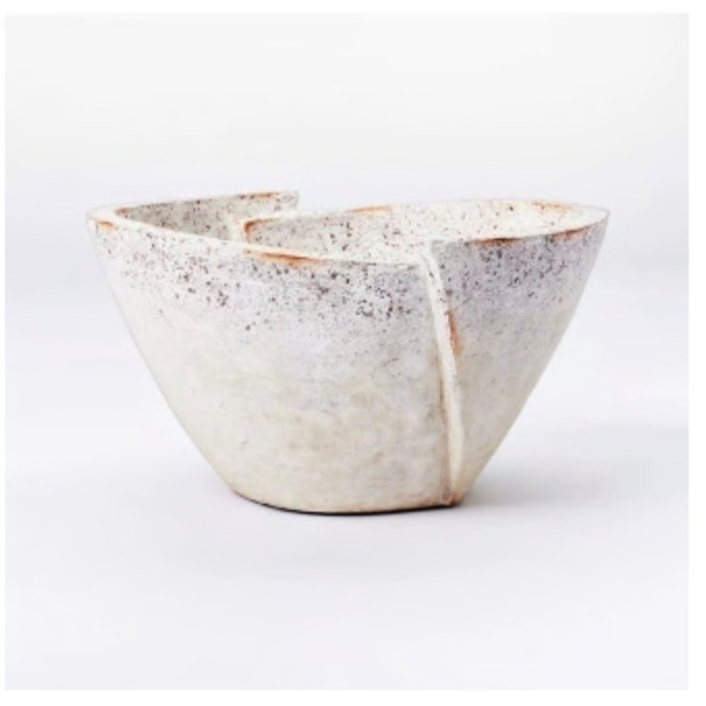 NWT Threshold with Studio McGee Decorative Ceramic Bowl